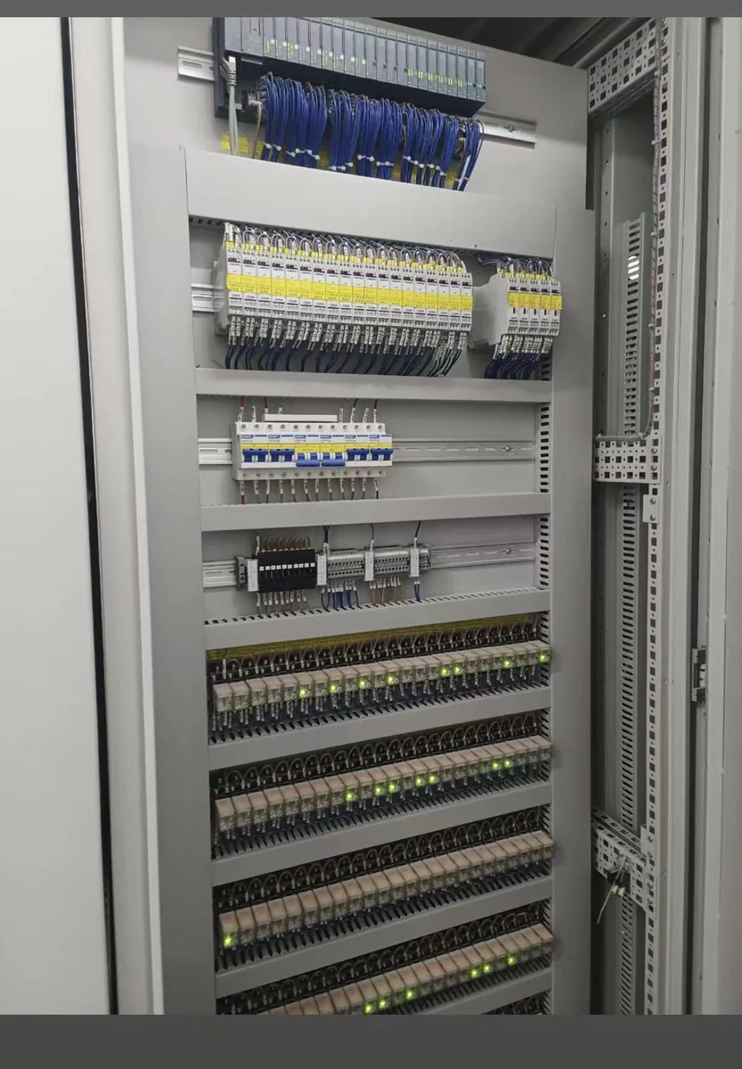 PLC / VFD / Soft-start Control Cabinet internal structure